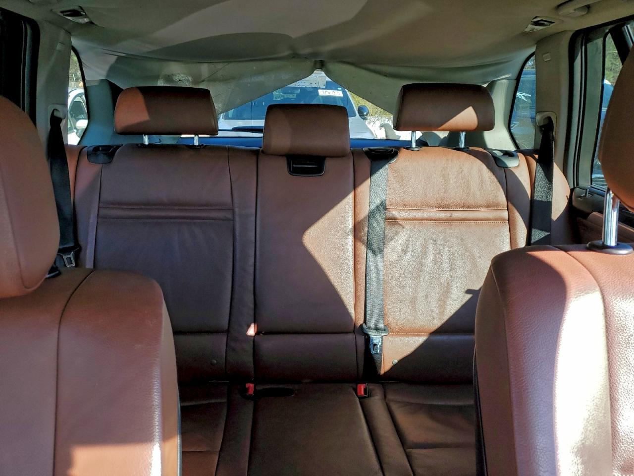 BMW X Series Xdrive50i Image 4