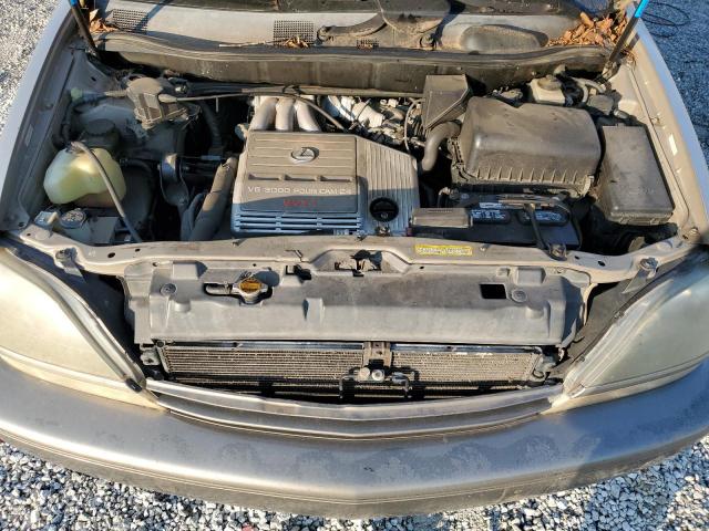 Lexus RX 300 Image 7