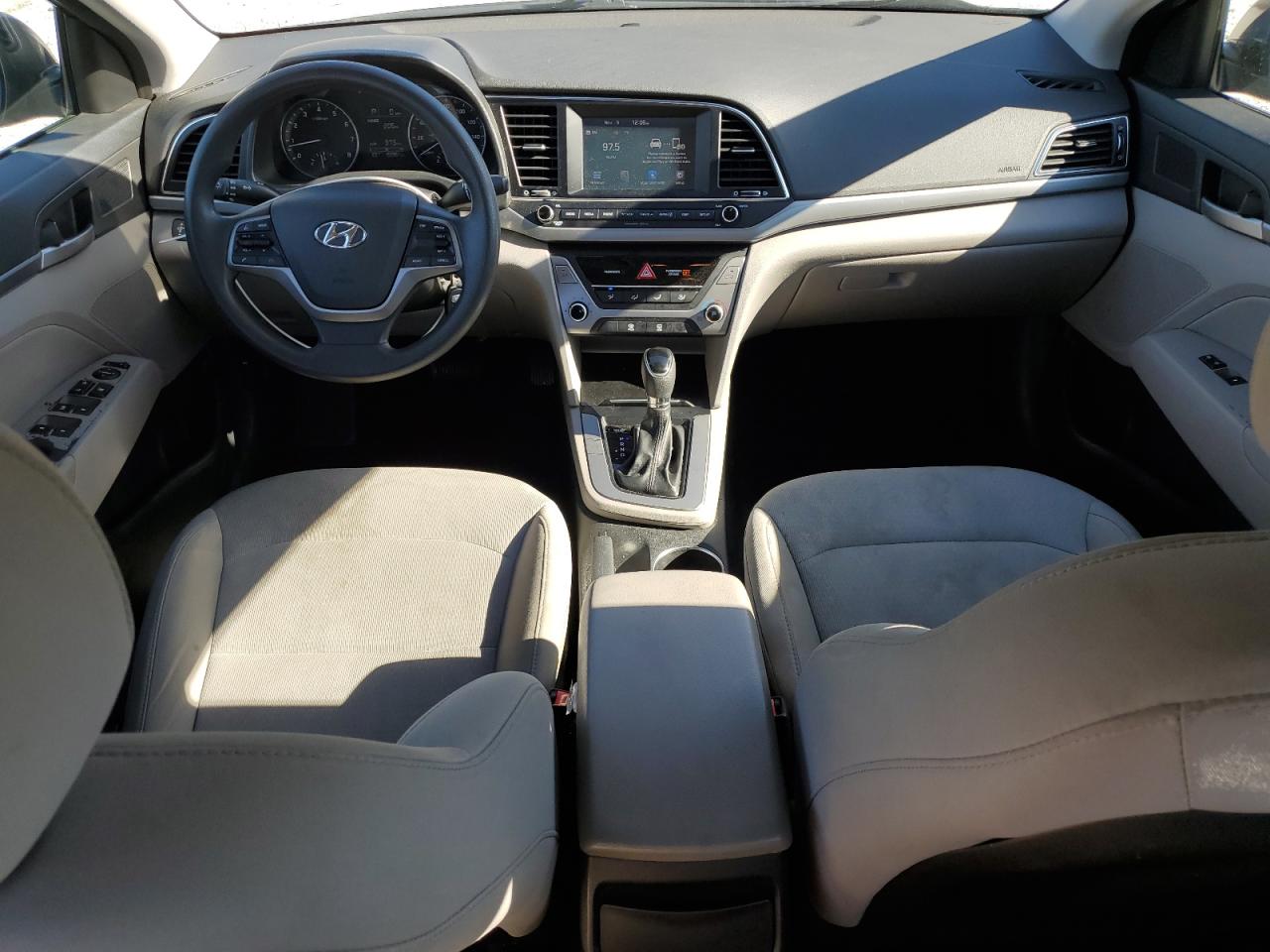 Hyundai ELANTRA Se Image 7