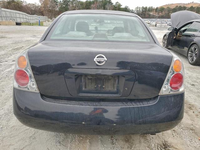 Nissan Altima Base Image 12