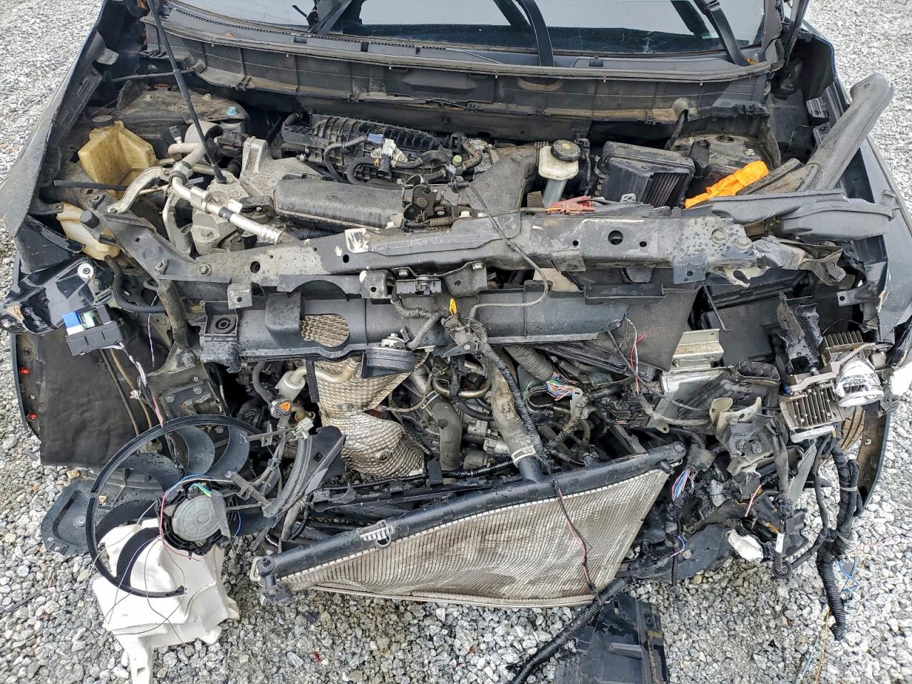 Nissan Rogue S Image 6