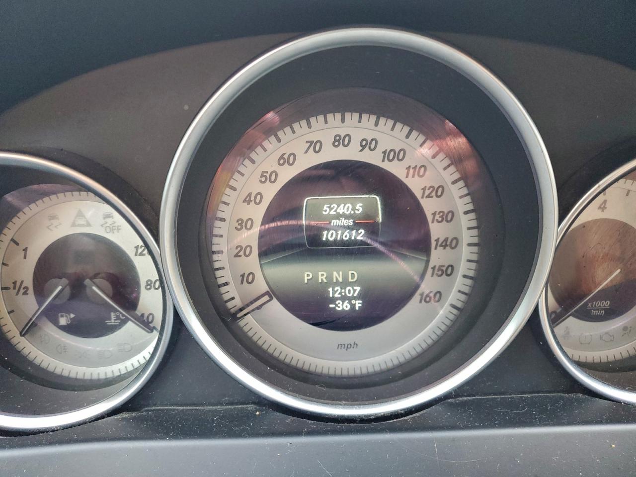 Mercedes-Benz C-Class 250 Image 11