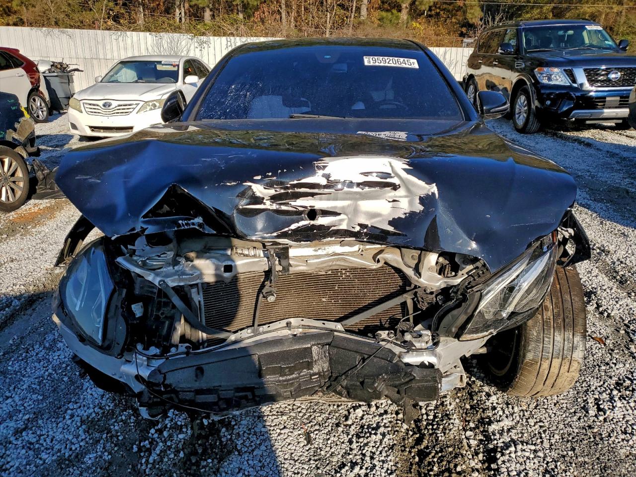 Mercedes-Benz E-Class 300 4matic Image 12