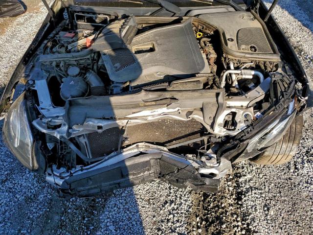 Mercedes-Benz E-Class 300 4matic Image 6