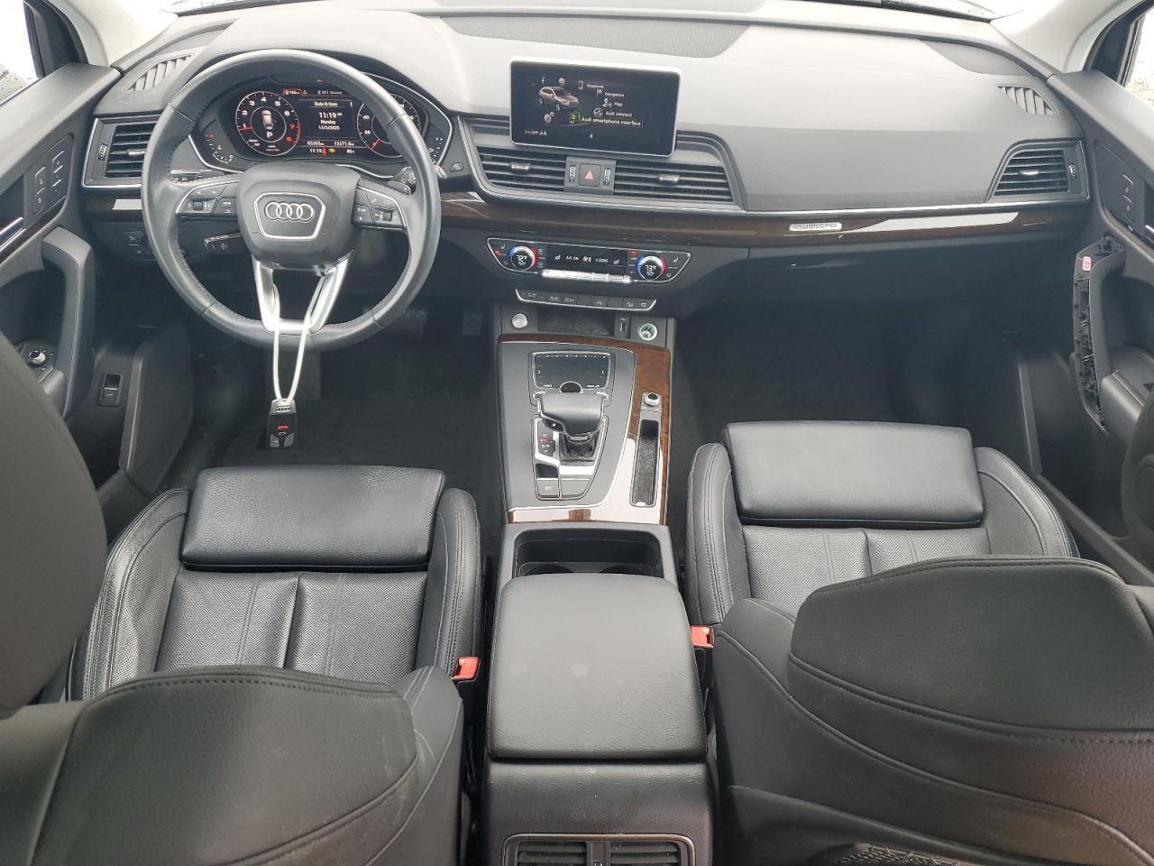 Audi Q5 Premium Plus Image 11