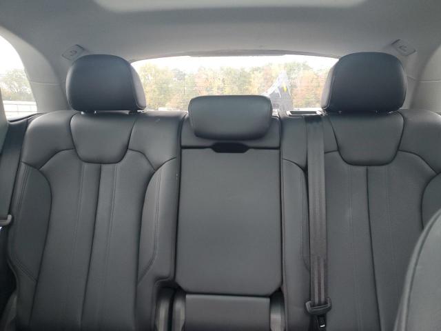 Audi Q5 Premium Plus Image 9