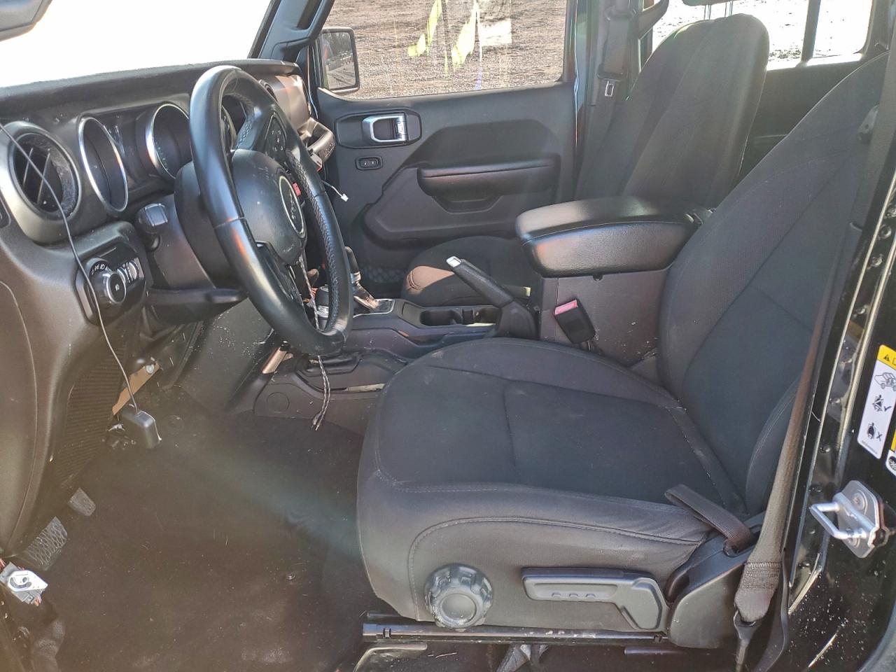 Jeep Wrangler Sport Image 2