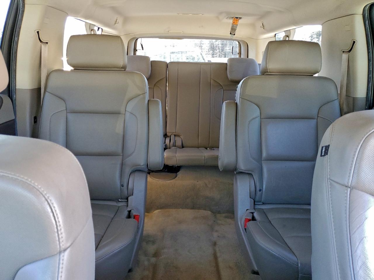 Chevrolet Suburban K1500 Ltz Image 7