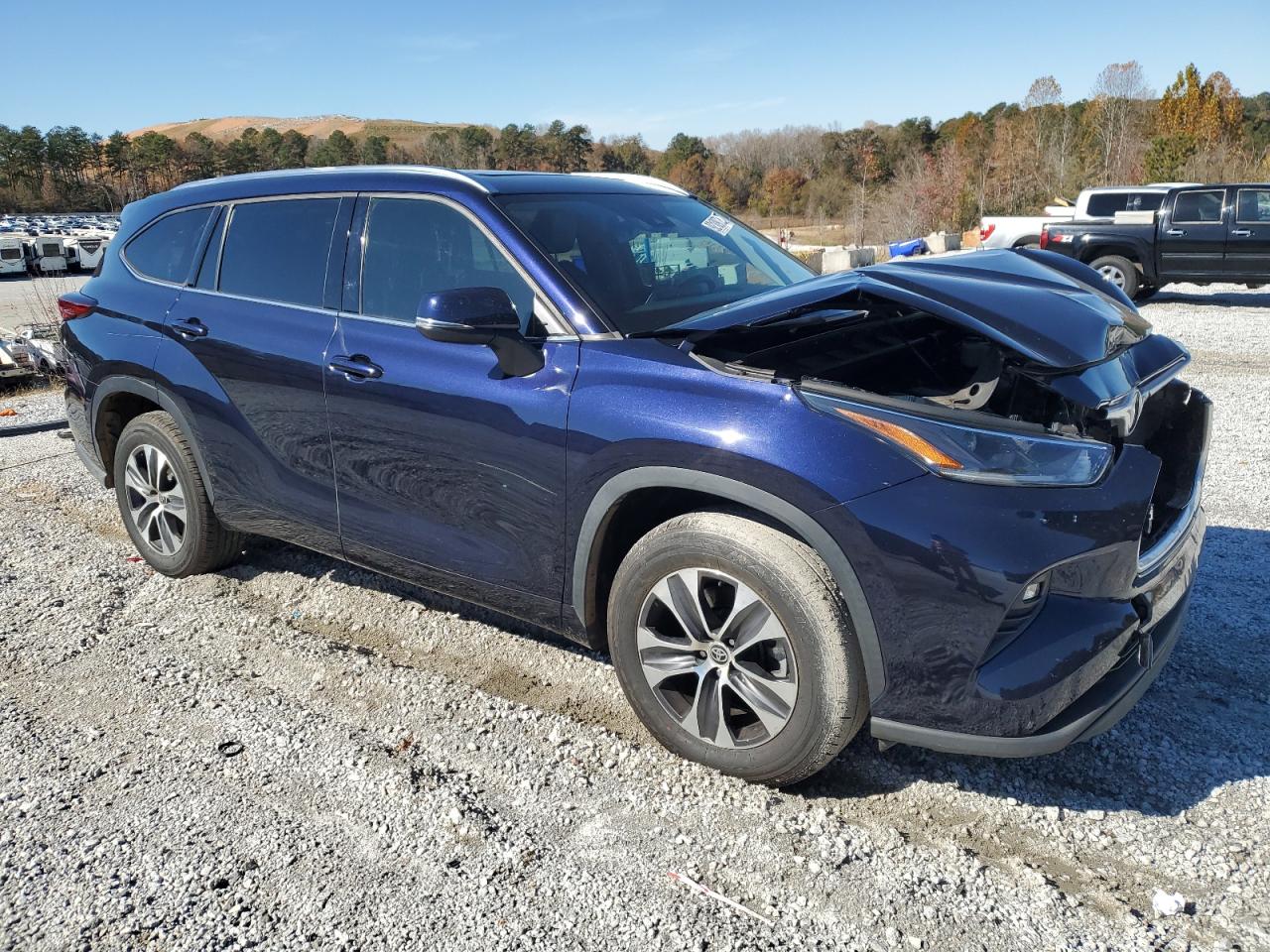 Toyota Highlander Xle Image 2