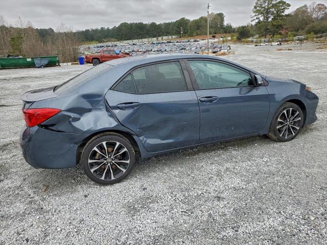 Toyota Corolla L Image 10