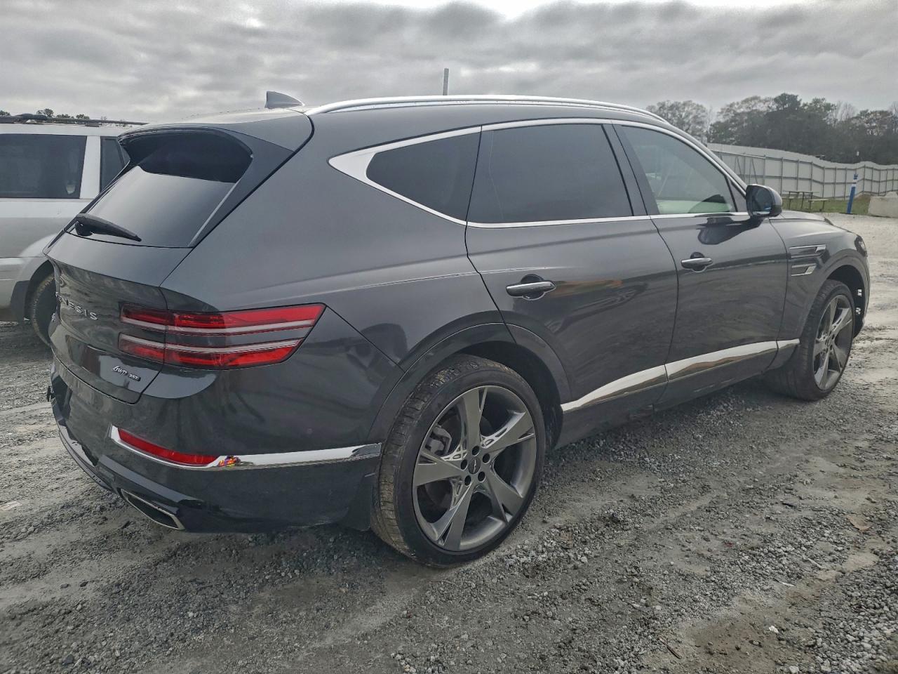 Genesis GV80 Base Image 2