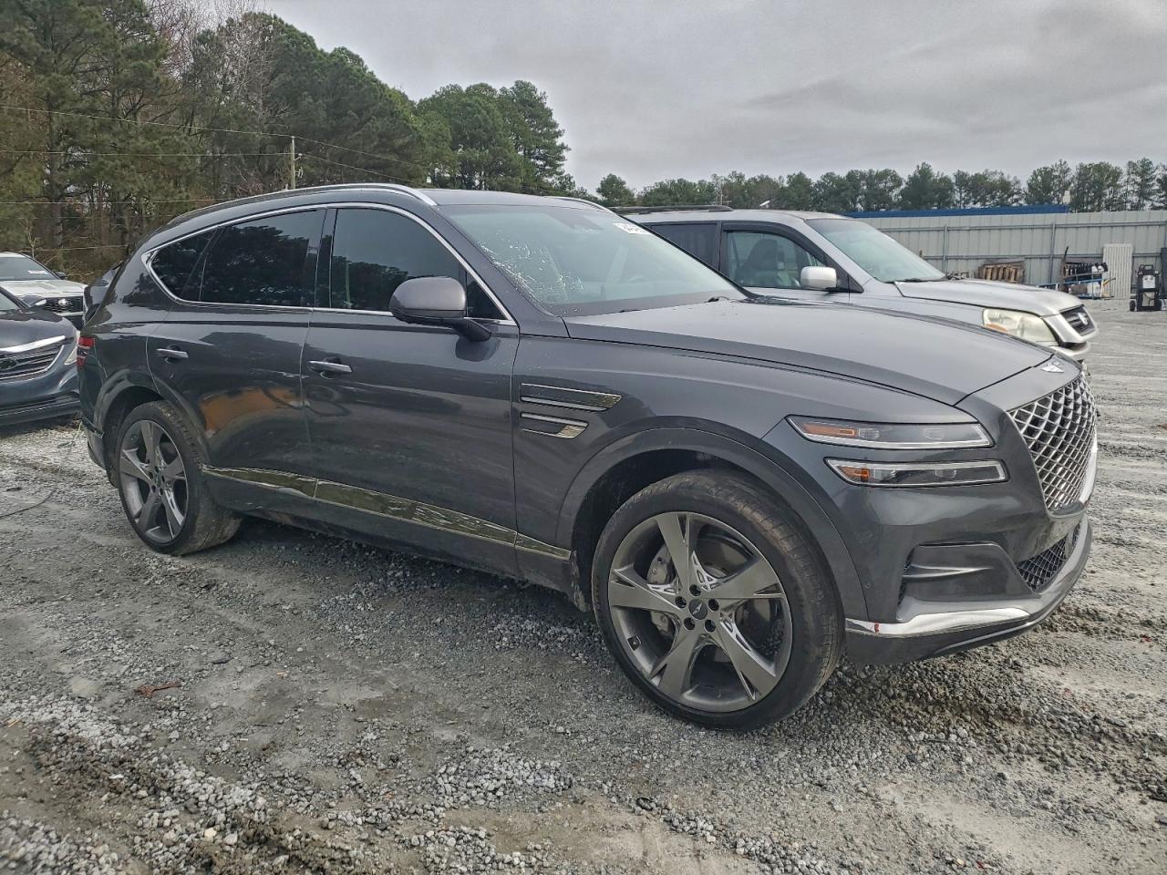 Genesis GV80 Base Image 3