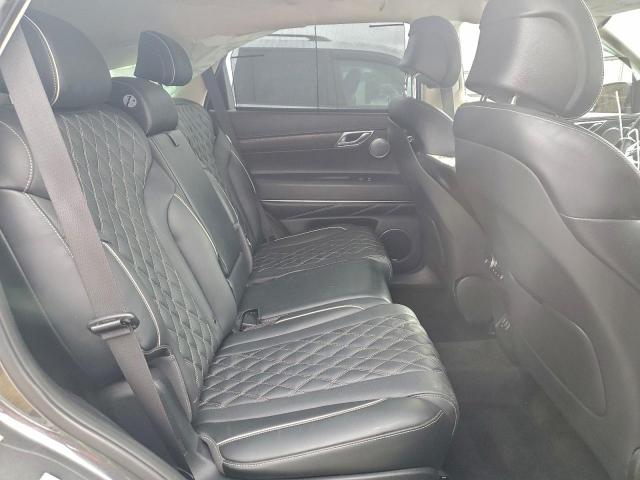 Genesis GV80 Base Image 11