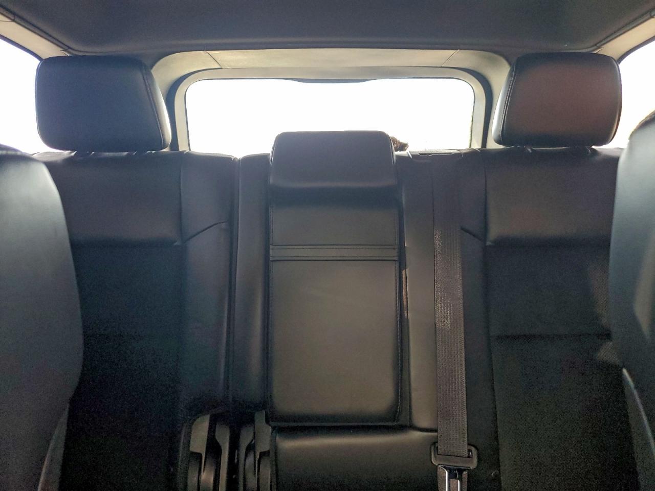 Jeep Grand Cherokee Laredo Image 13