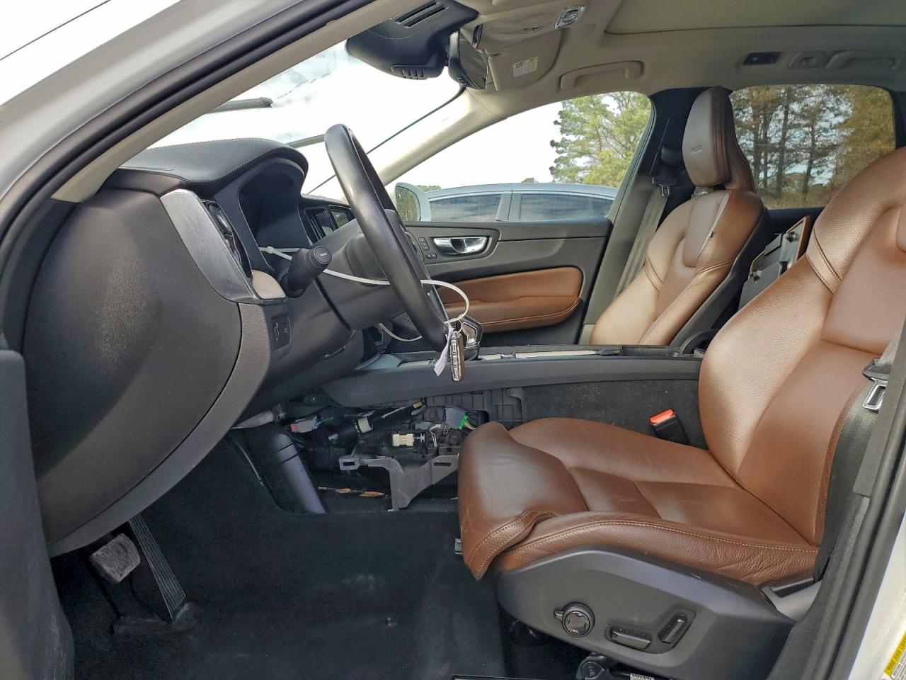 Volvo XC60 T5 Inscription Image 11