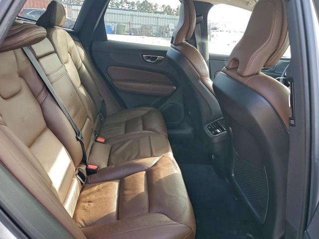 Volvo XC60 T5 Inscription Image 12