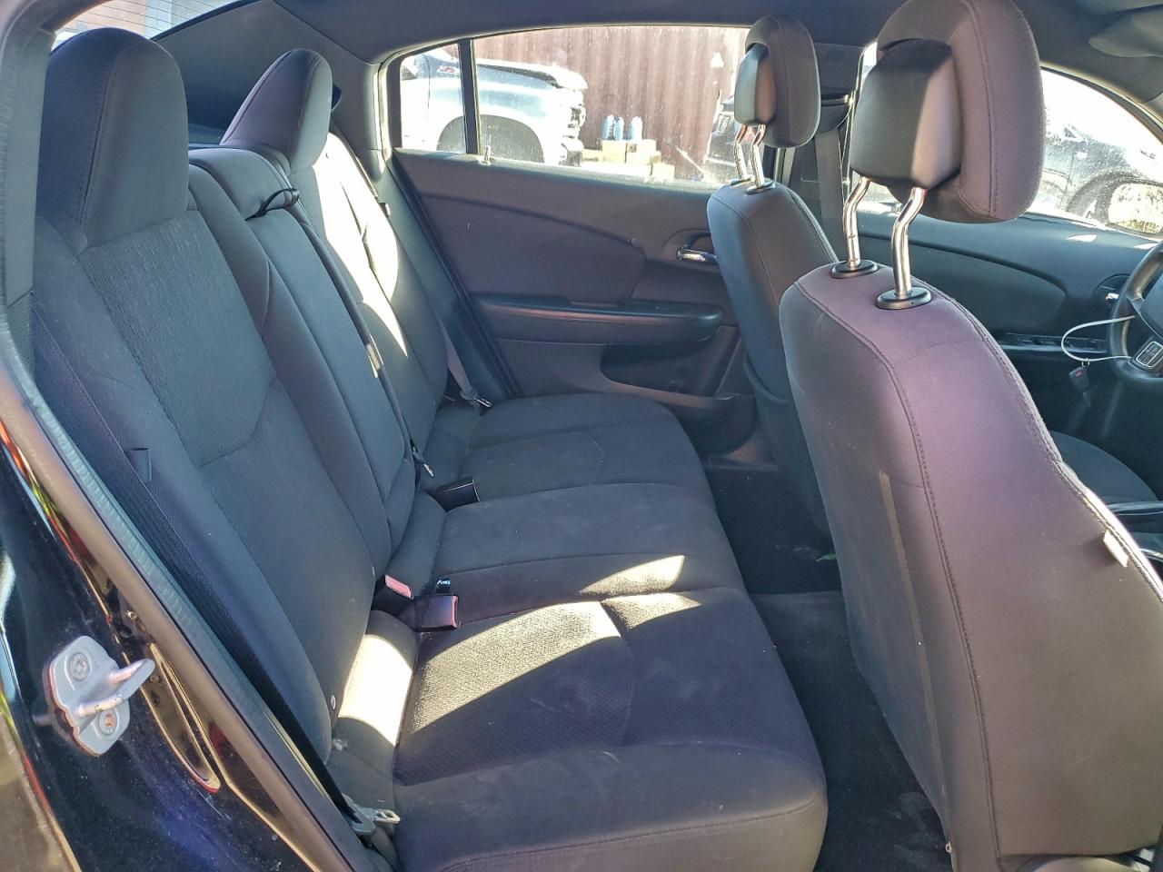 Chrysler 200 Lx Image 10