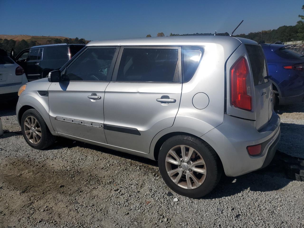 Kia Soul + Image 7