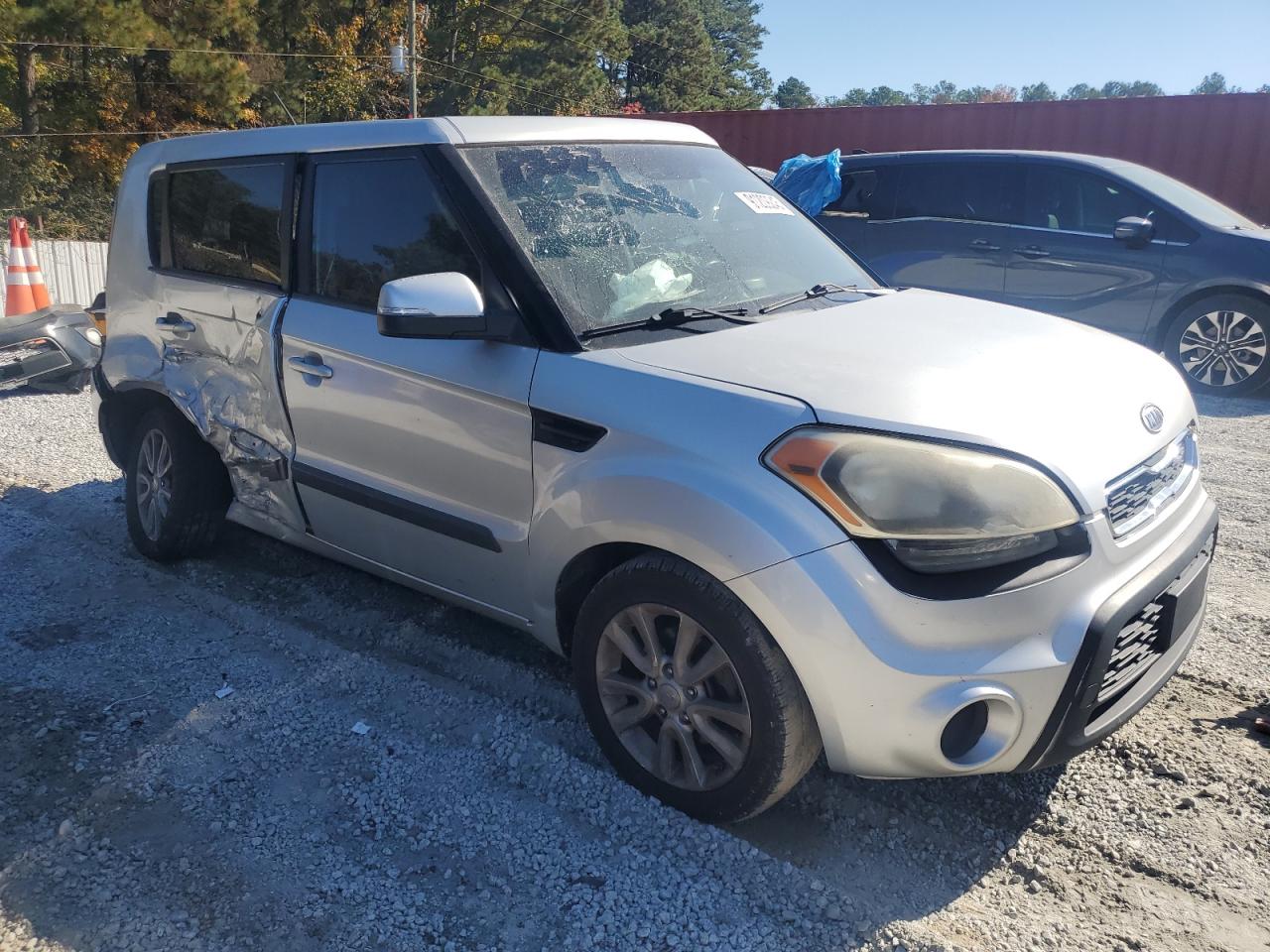 Kia Soul + Image 10