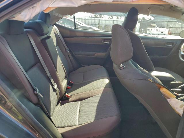 Toyota Corolla L Image 6