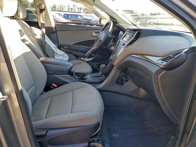 Hyundai SANTA FE Image 12