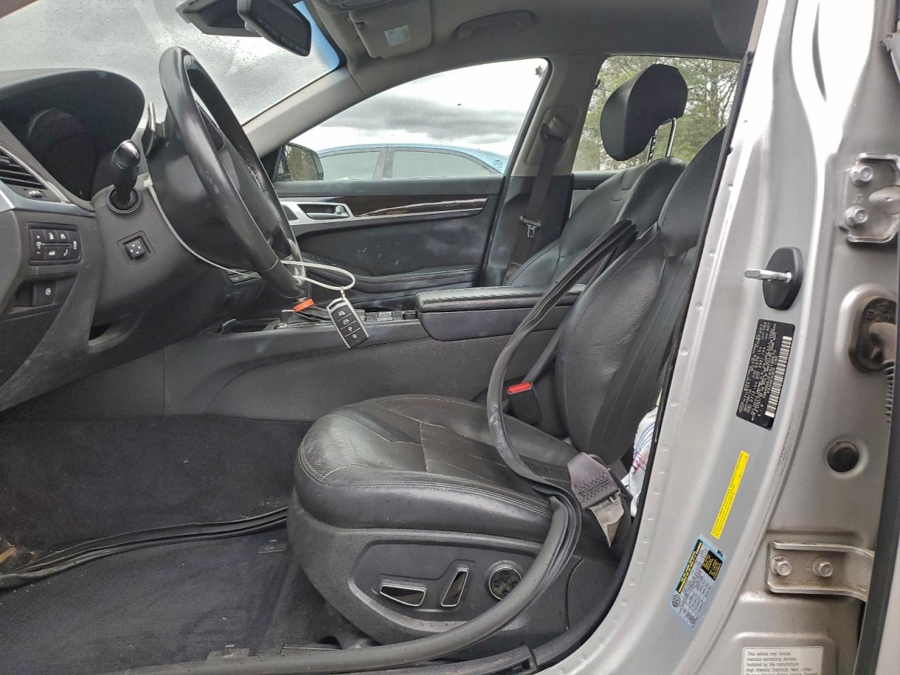 Genesis G80 Base Image 10