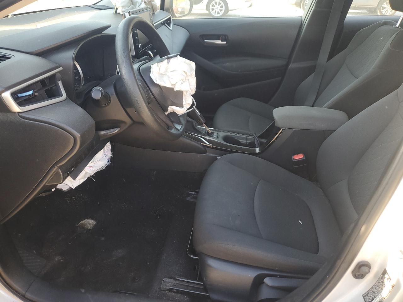 Toyota Corolla Le Image 11