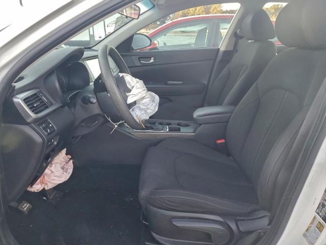 Kia Optima Lx Image 5