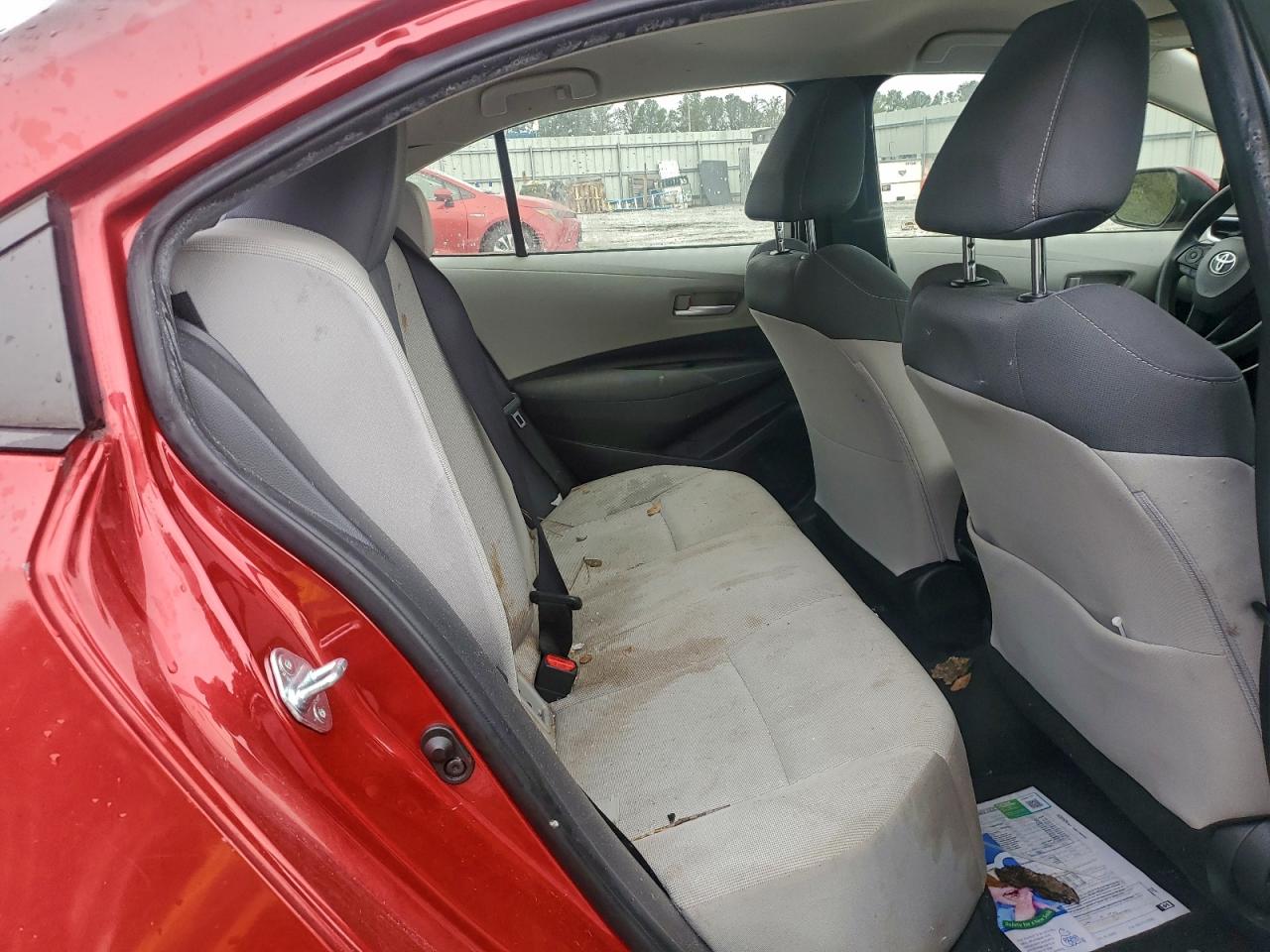 Toyota Corolla Le Image 4