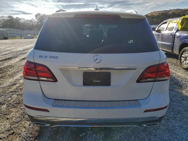 Mercedes-Benz GLE 350 Image 5