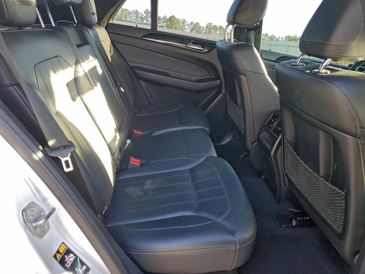 Mercedes-Benz GLE 350 Image 8