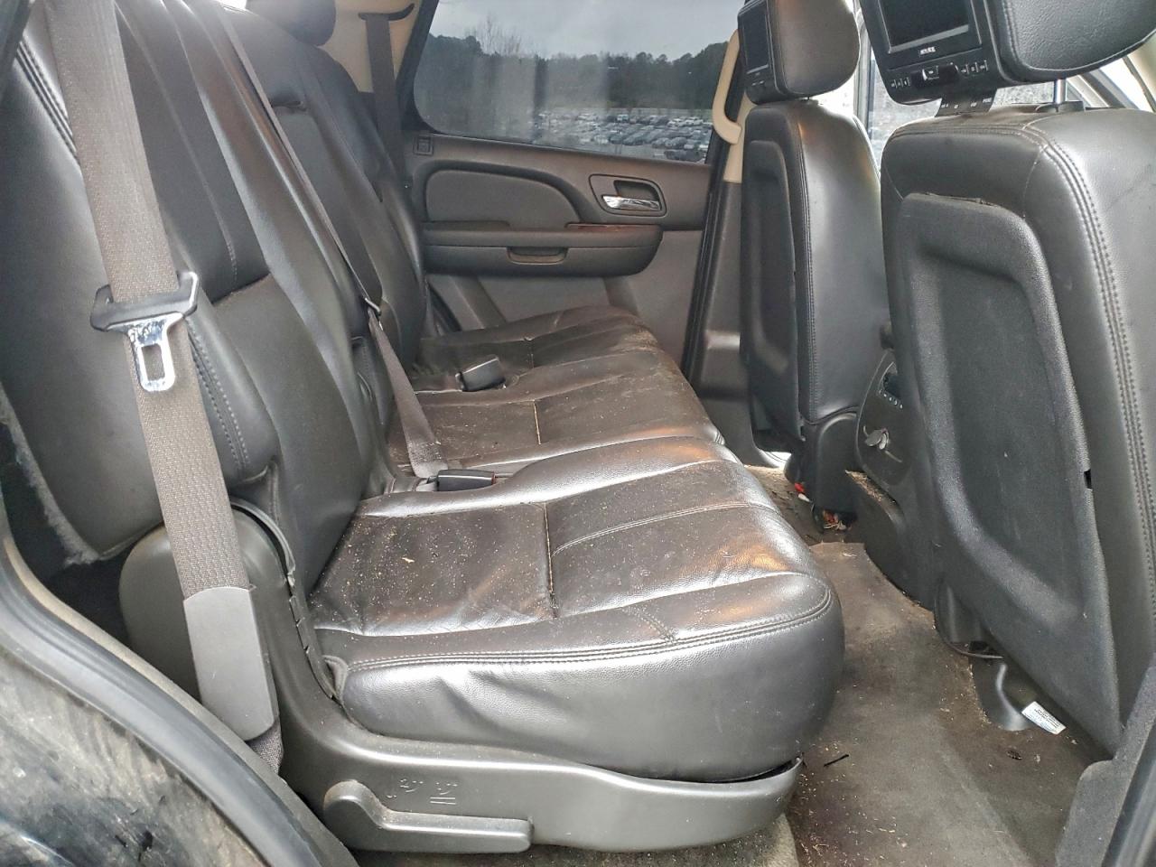 Chevrolet Tahoe K1500 Lt Image 12