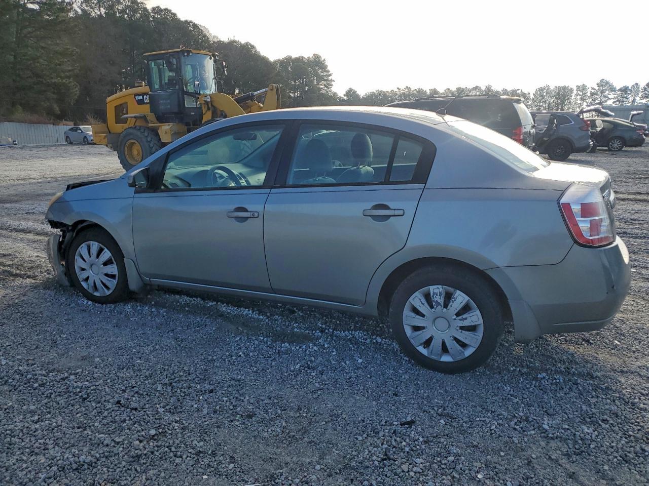 Nissan Sentra 2.0 Image 2