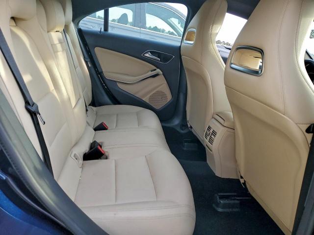 Mercedes-Benz Cla-class 250 4matic Image 4