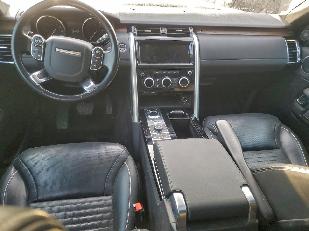 Land Rover Discovery Hse Image 5