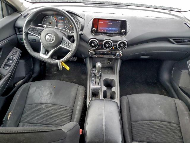 Nissan Sentra S Image 10