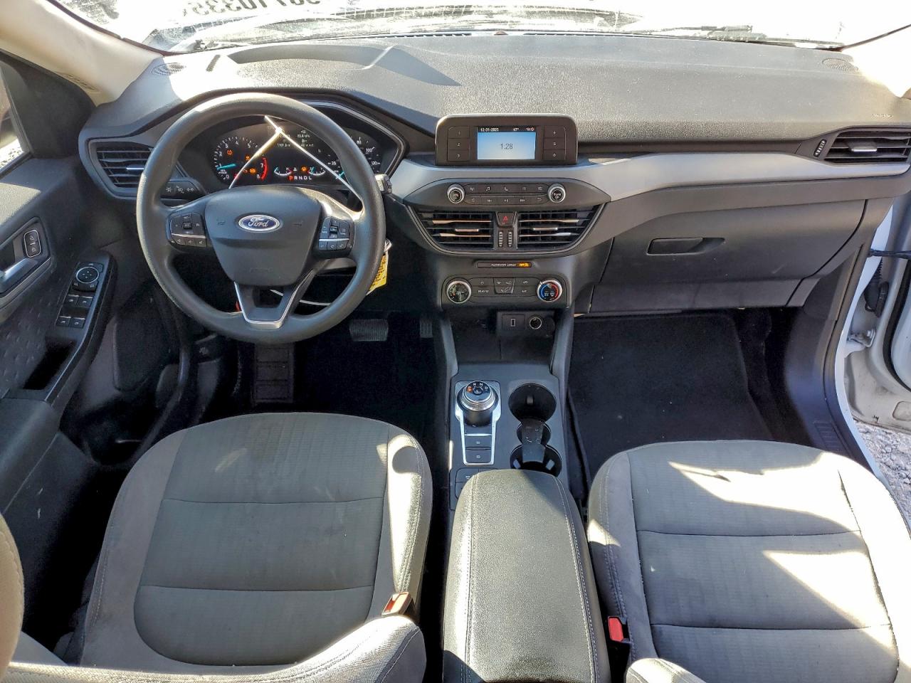 Ford Escape S Image 11