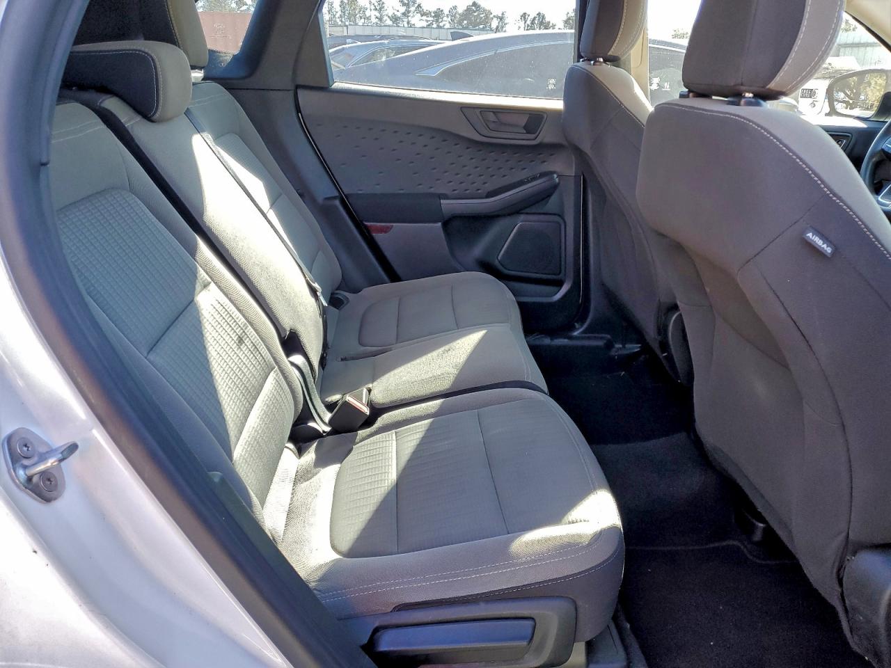 Ford Escape S Image 12