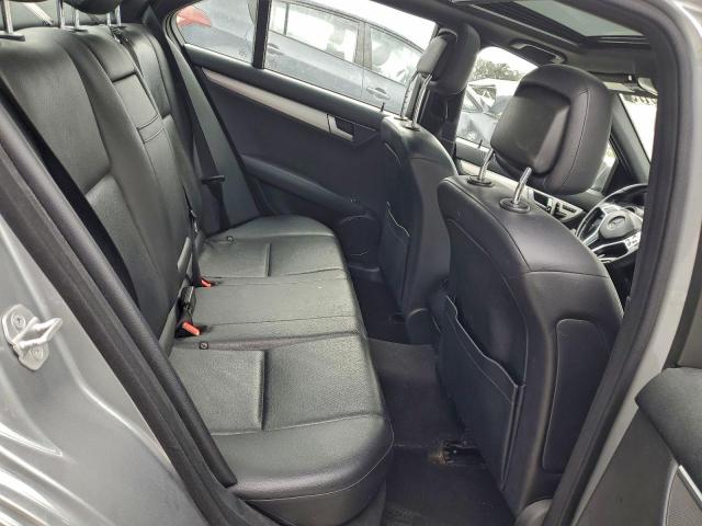 Mercedes-Benz C-Class 250 Image 11