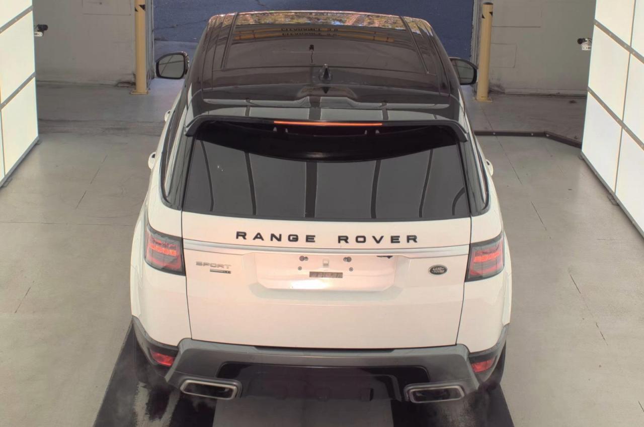 Land Rover Range Rover Hse Image 14