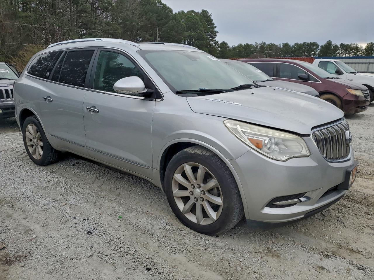 Buick Enclave Image 3