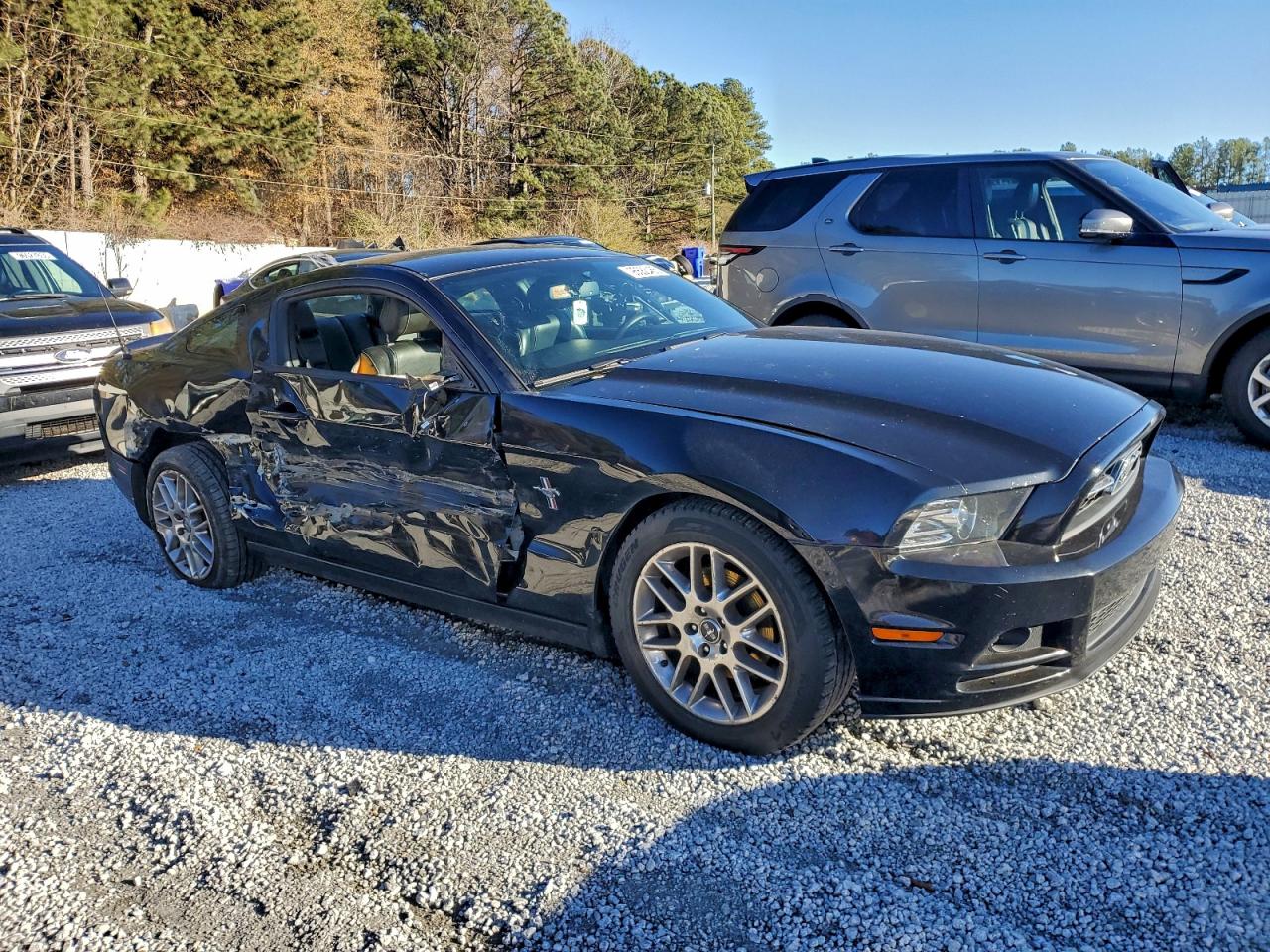 Ford Mustang Image 10