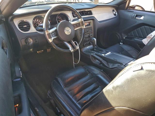 Ford Mustang Image 9