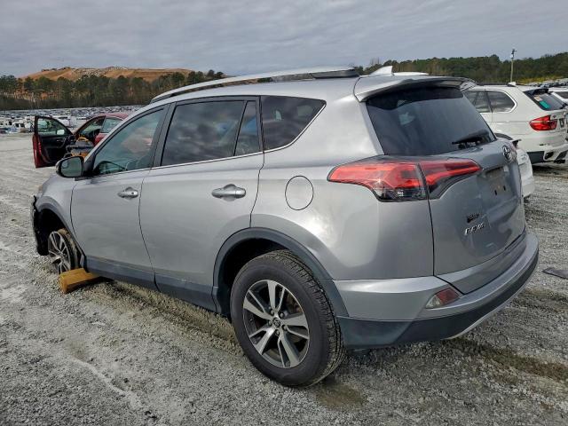 Toyota RAV4 Xle Image 2