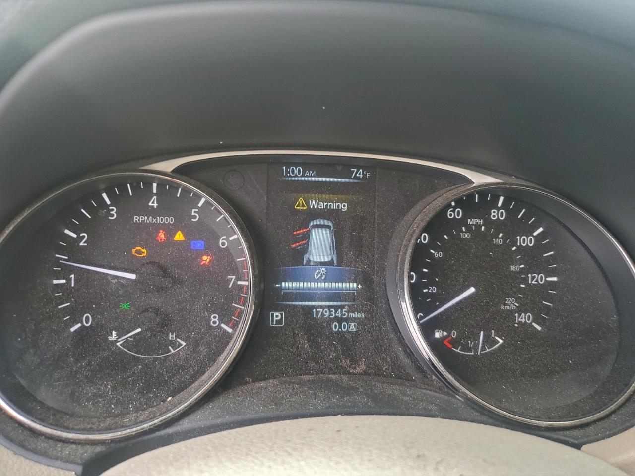 Nissan Rogue S Image 2