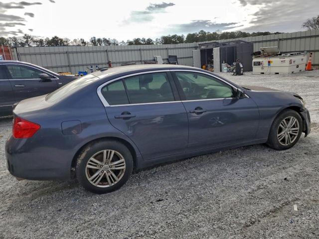 INFINITI G37 Image 3