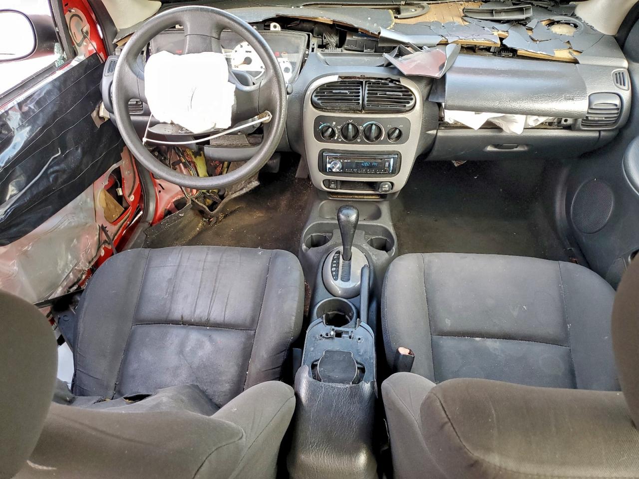 Dodge Neon Sxt Image 9