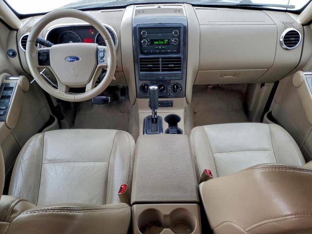 Ford Explorer Xlt Image 9