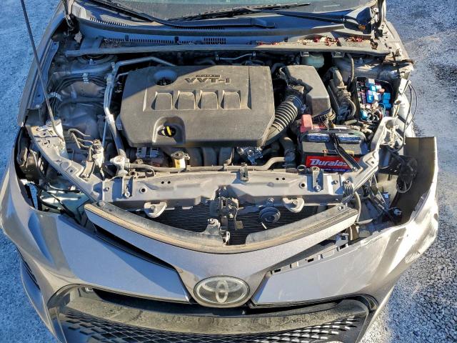 Toyota Corolla L Image 6