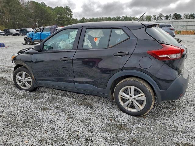 Nissan Kicks S Image 3